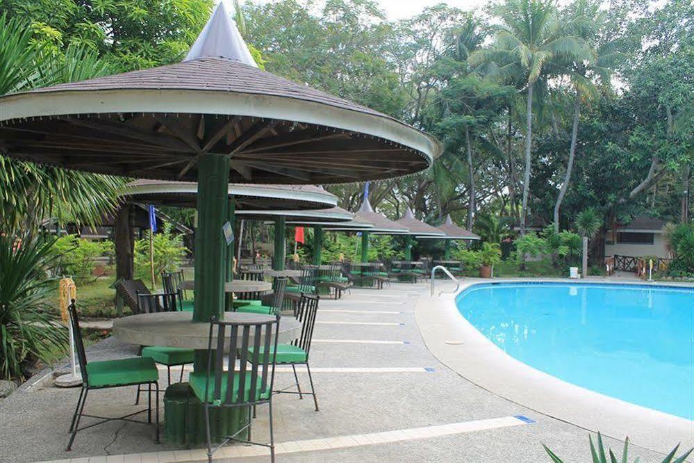 Matabungkay Beach Hotel 利安 外观 照片