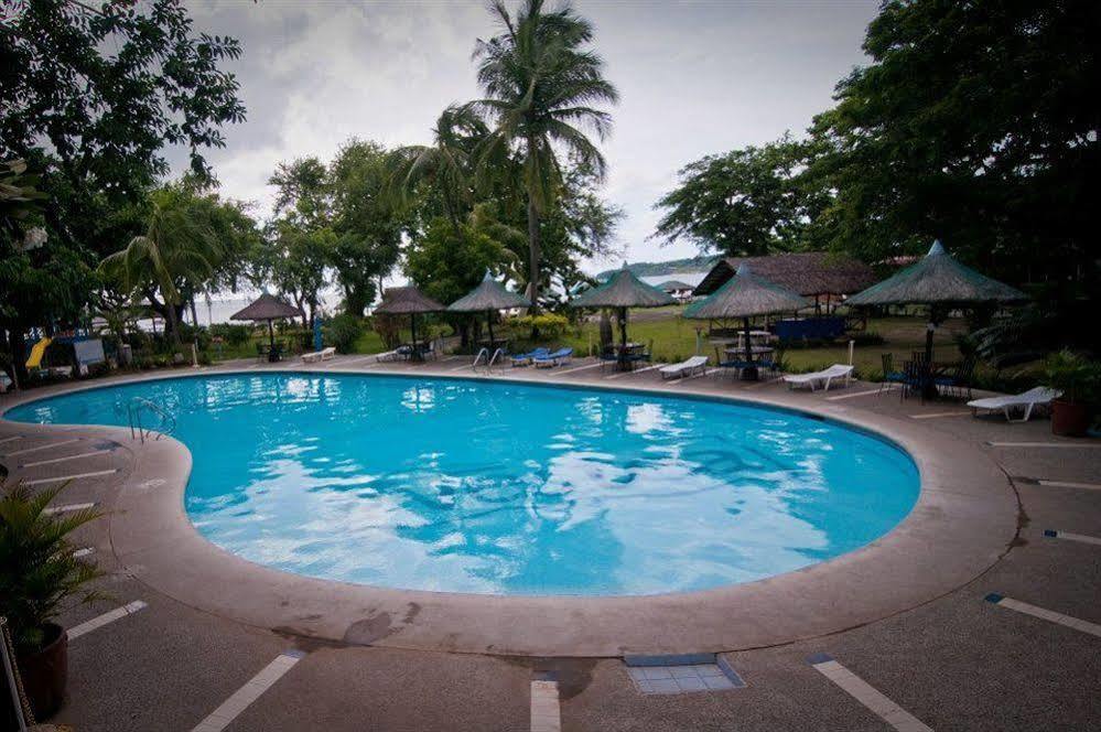 Matabungkay Beach Hotel 利安 外观 照片